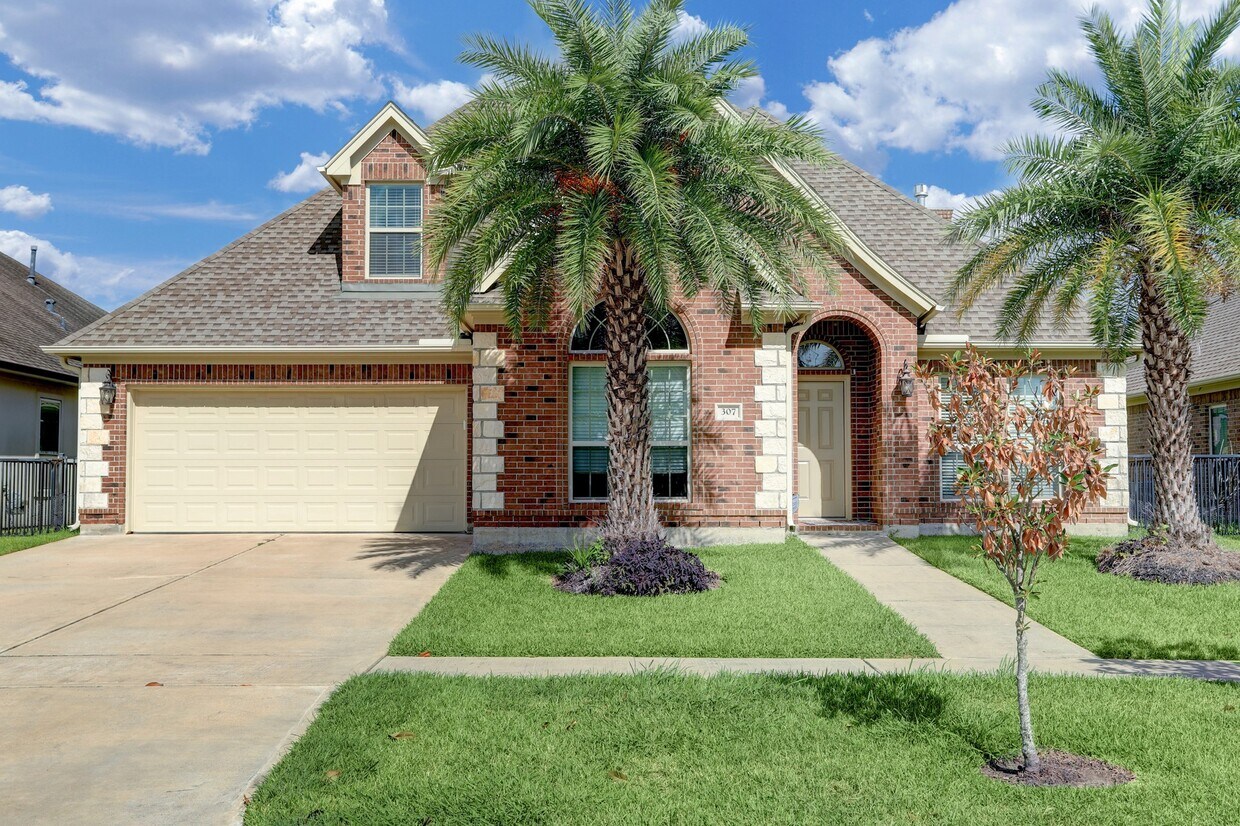Foto principal - 307 Twin Timbers Ln