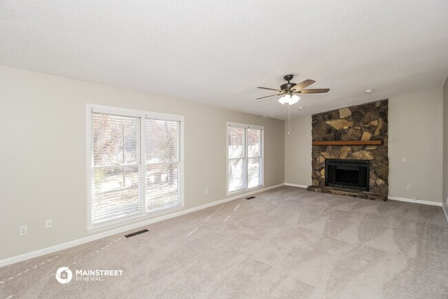 Building Photo - 18 Rock Crest Cir SE