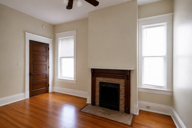 Building Photo - 2063 Sherwood Ave