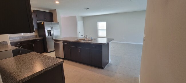 Building Photo - 4213 Romano Busciglio St