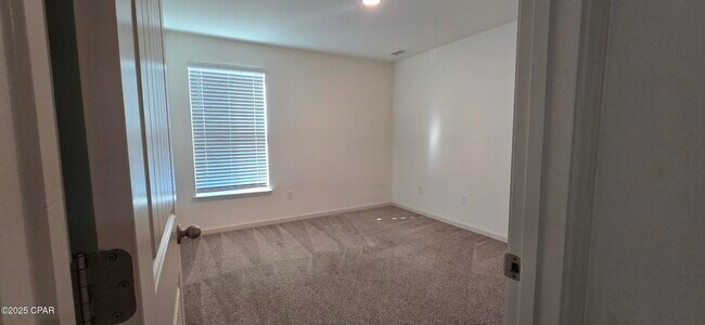 Foto del edificio - 11641 Poston Rd