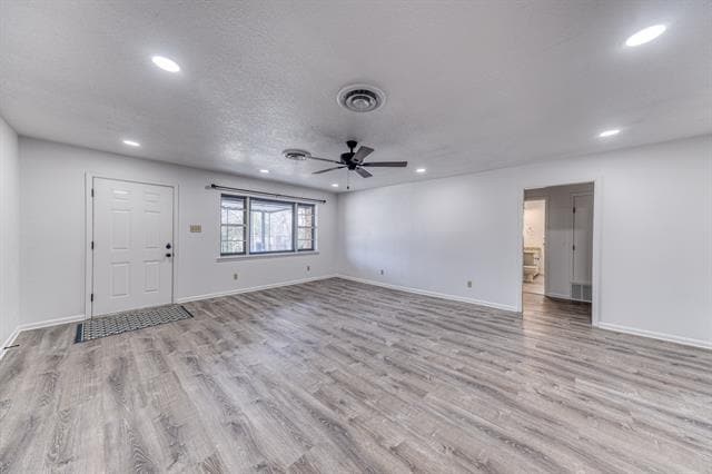 Building Photo - 117 N Dubellette St
