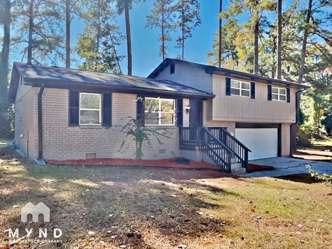 Building Photo - 2945 Botany Dr