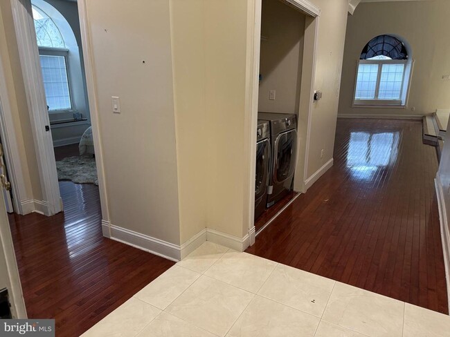 Foto del edificio - 4 N Pearl St