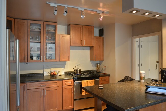 Kitchen with Island - 2800 N Lake Shore Dr