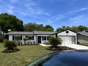 Building Photo - 17 Blyth Pl