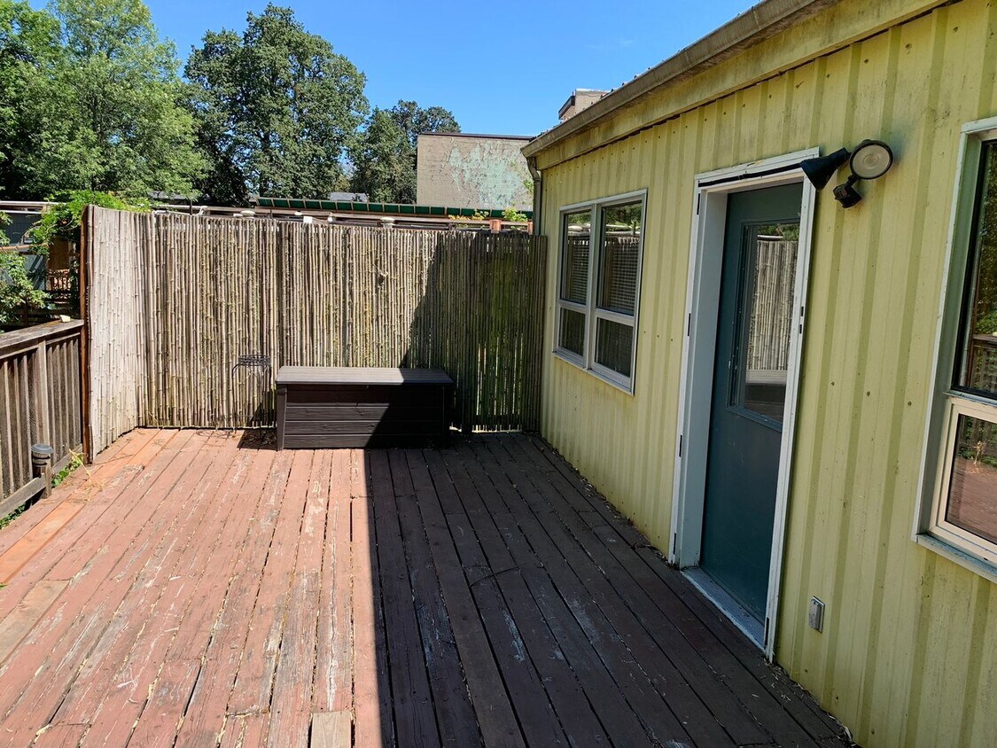 Foto principal - 1877 Garden Ave.
