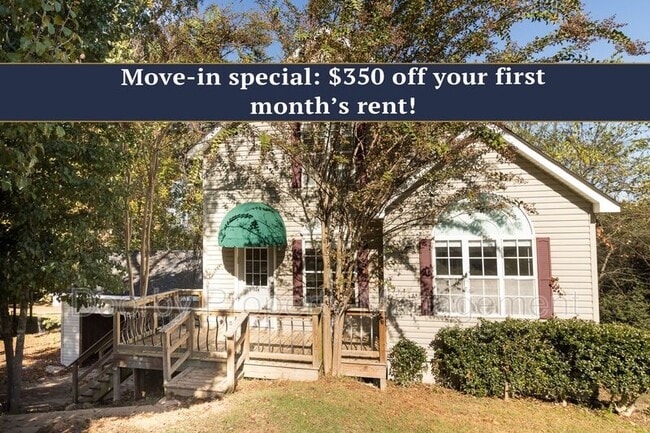 Building Photo - 1004 Roselawn Dr