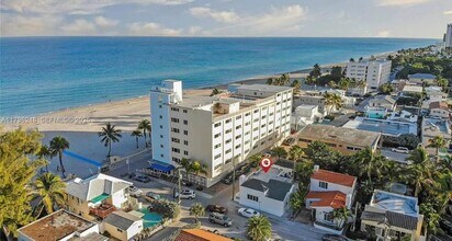 Building Photo - 310 Oregon St