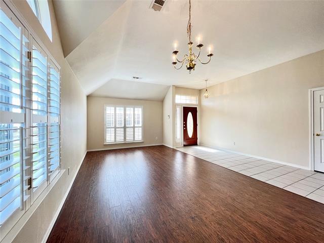 Foto del edificio - 1002 Meandering Dr