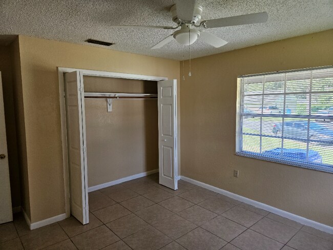 Foto del edificio - 4512 Ballentine Ct