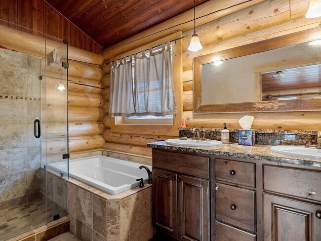 Foto del edificio - 3 Bedroom Single Family Home in Kalispell
