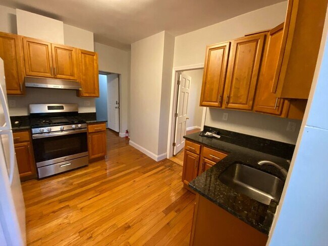 Photo - 42 Waugh St Apartments