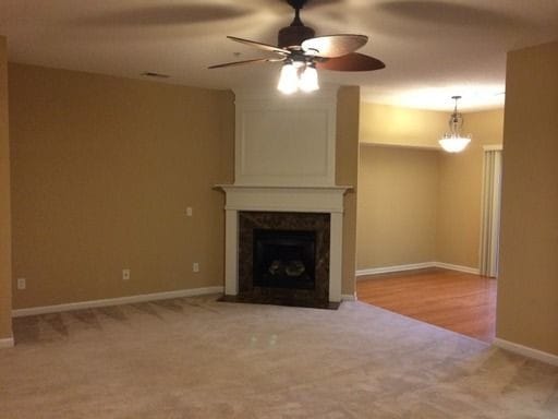 Building Photo - 259 Azalea Cir