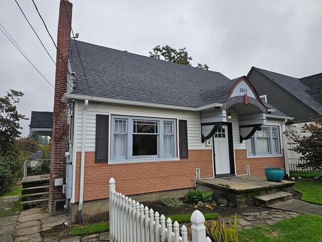 Foto del edificio - 3 Bed Home for Rent in Tacoma!