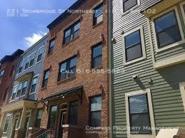 Building Photo - 221 Trowbridge St NE