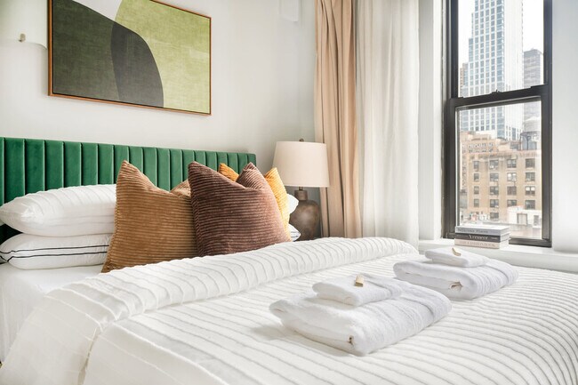 Foto del edificio - 240 W 73rd St