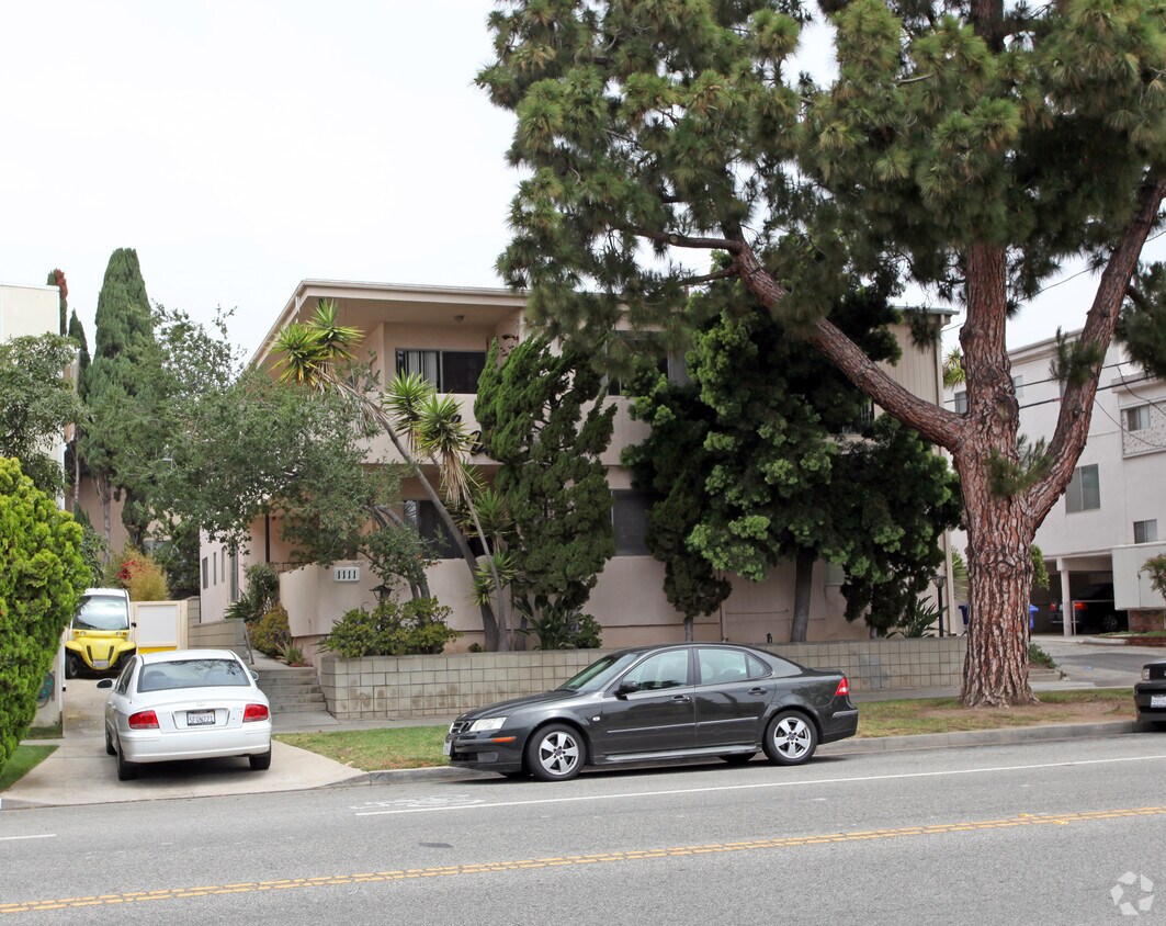Foto principal - 1111 California Ave