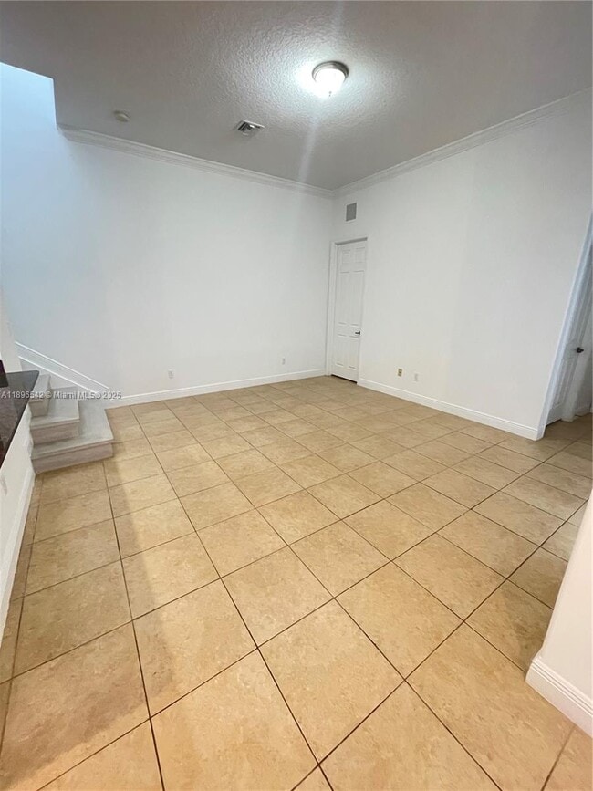 Foto del edificio - 8290 NW 39th Ct