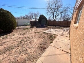 Building Photo - 3105 Radcliff Dr