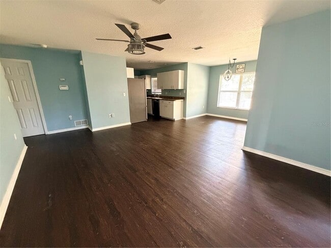 Foto del edificio - 310 W Berckman St