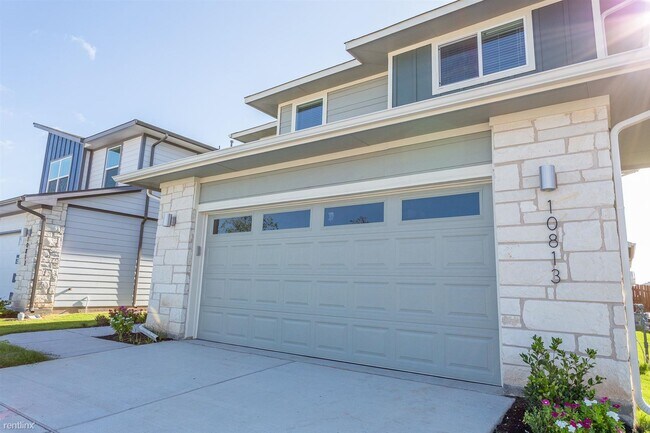 Foto del edificio - 4 br, 2.5 bath House - 10813 Tildon Ave