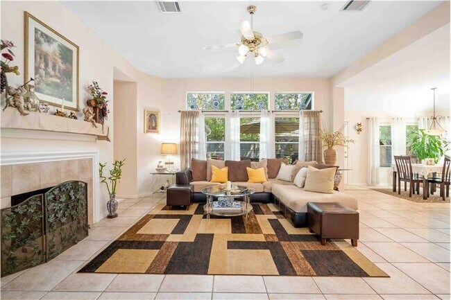 Building Photo - 25626 Myrtle Springs