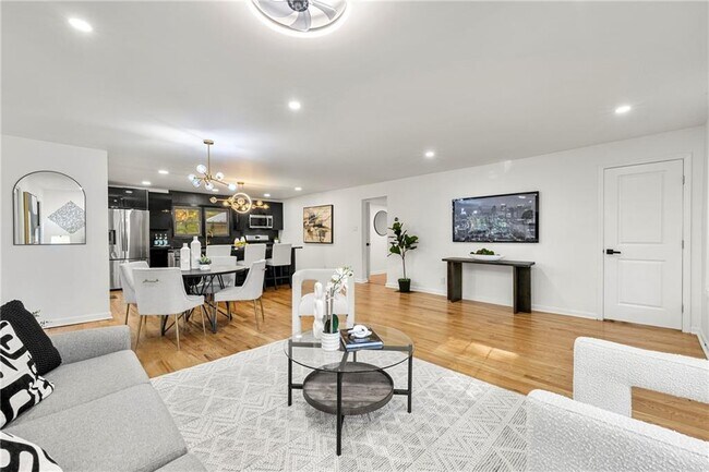 Foto del edificio - 1797 Willis Mill Rd SW