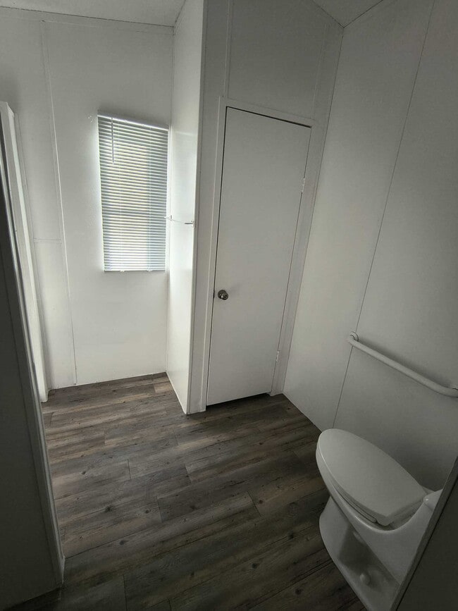 Foto del edificio - 128 Spillview Acres