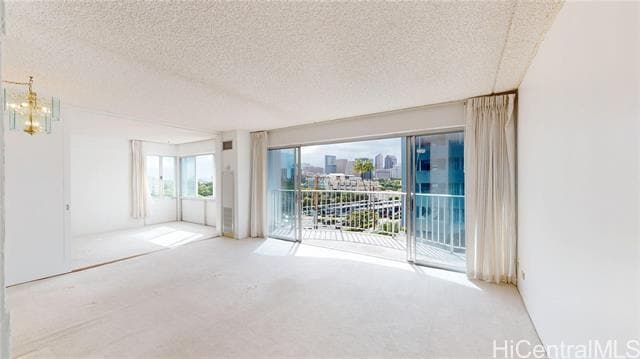 Building Photo - 710 Lunalilo St