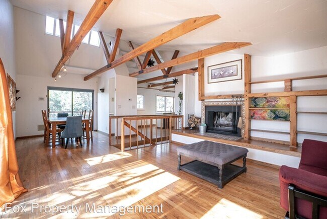 Building Photo - 3 br, 2 bath House - 755 Brook Road