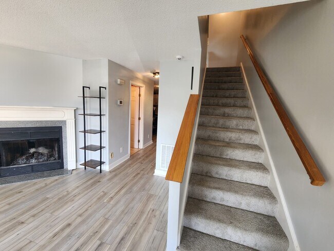 Foto del edificio - 47 47 Morgan Ave