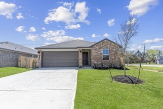Building Photo - 1015 River Coral Ln