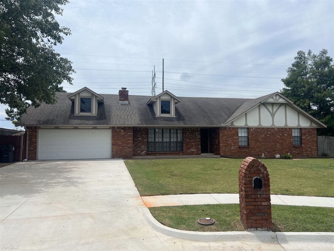 Primary Photo - 3 br, 2 bath House - 506 W 115th Ct