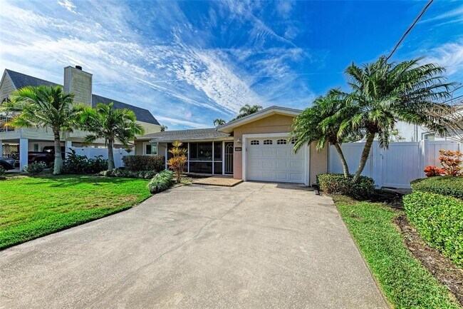 Foto del edificio - 6000 Bayou Grande Blvd NE