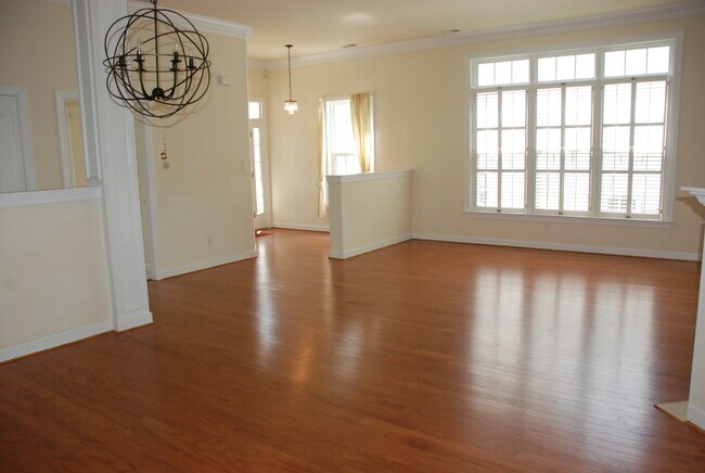 Foto del edificio - Renovated house for rent at Villages of We...