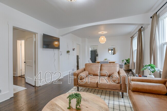 Foto del edificio - 4938 Erskine St
