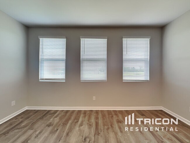 Building Photo - 3119 White Hbr Dr