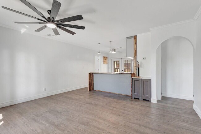 Foto del edificio - 1649 NE 31st St