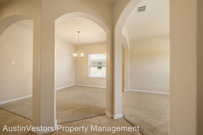 Building Photo - 4 br, 2.5 bath House - 160 Beargrass DR