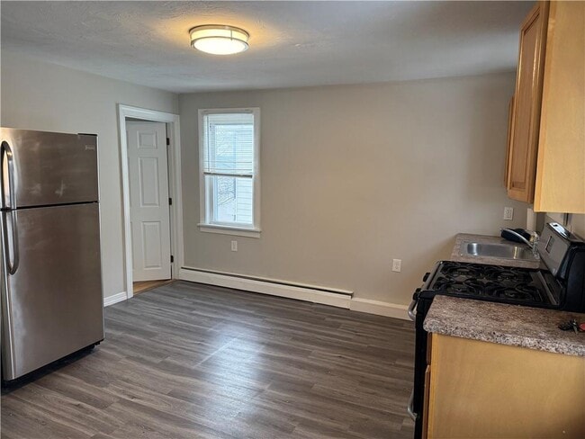 Building Photo - 51 Trenton St