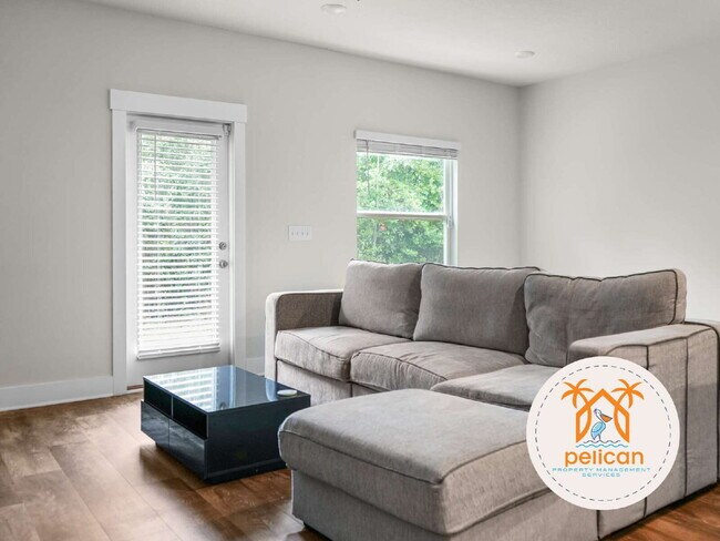 Foto del edificio - Peaceful Townhome