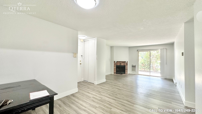 Building Photo - 2699 Battleford Rd