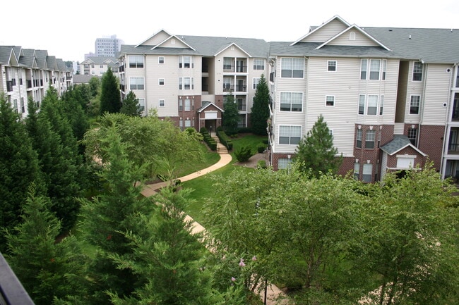 Condominium complex - 1570 Spring Gate Dr