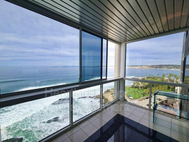 Foto del edificio - 939 Coast Blvd