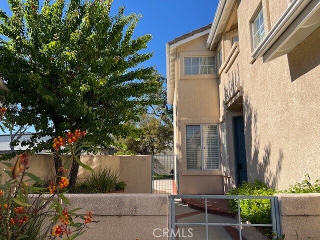 Building Photo - 15201 Riviera Ln
