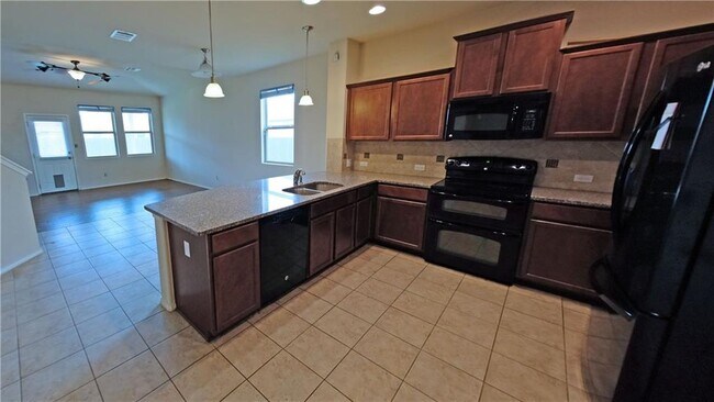 Building Photo - 18805 Mangan Way