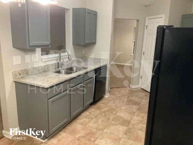 Building Photo - 7074 Springgrove Ct