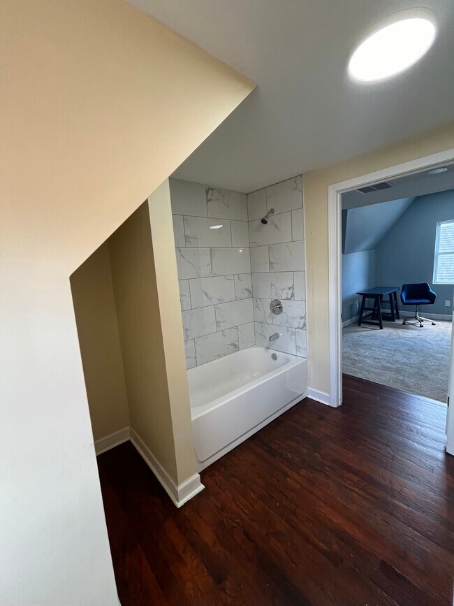 Building Photo - 3554 23rd St