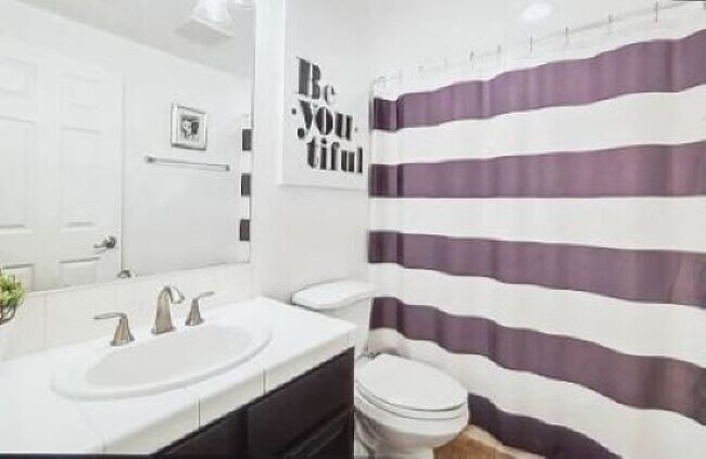 Downstairs Bathroom - 73421 Foxtail Ln